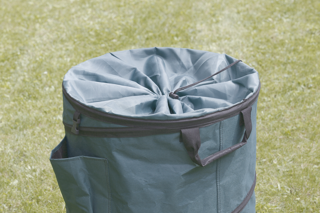 Pop up bag with a rigid bottom Nortene